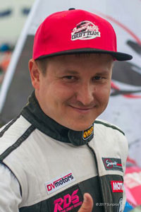 アレクサンダー･ミハイロフ