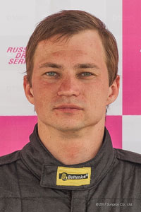 ロマン･ネハイ