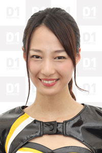 村山久美