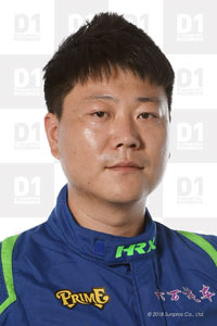 侯少瑜