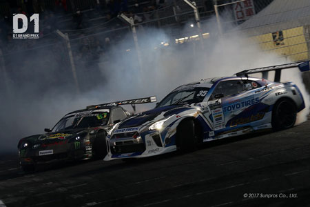 ヨコモYD2 シャーシ　D1GP 川畑真人使用35GTRボディ　ジャイロ付き The 1000 hp D1-spec R35 GT-R drifting on public roads! - YouTube