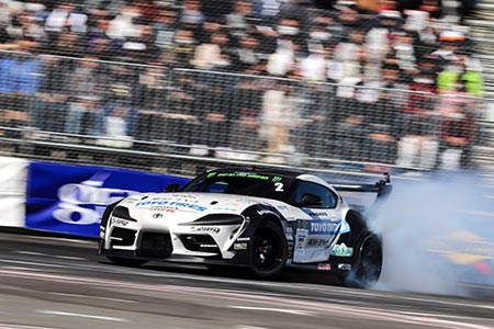 ドリフト仕様のGRスープラで川畑真人がいきなりD1GP追走進出