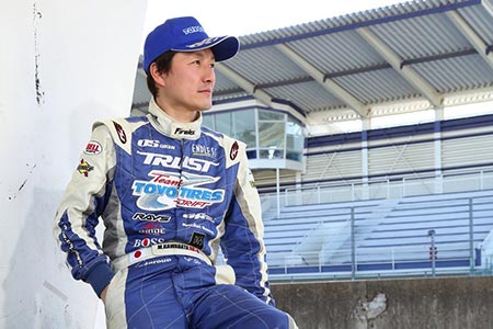 D1GPトップドライバー川畑真人選手の知られざるドリフト人生を漫画化